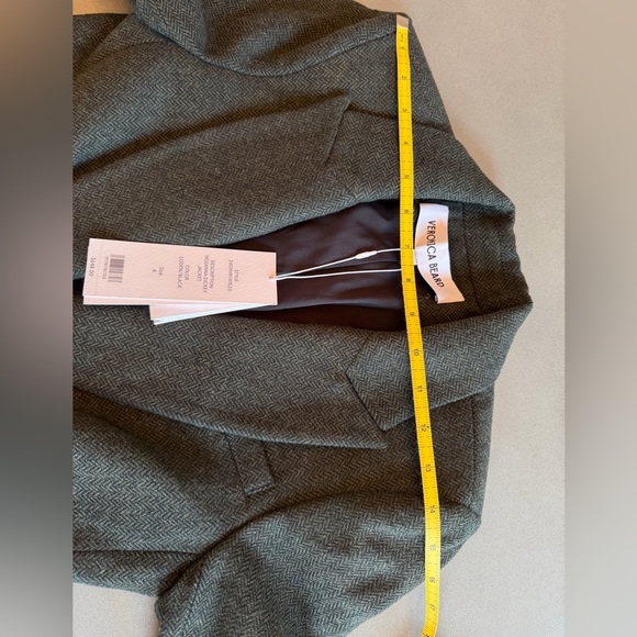 Veronica Beard Olive Green Single-Button Tailored Blazer - Picture 9 of 9